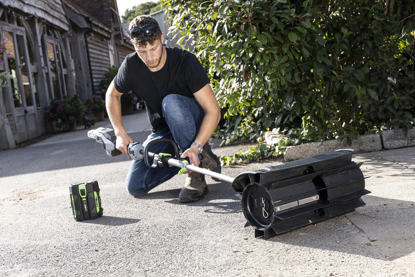 EGO 56V 멀티헤드 강모 브러시 부착품